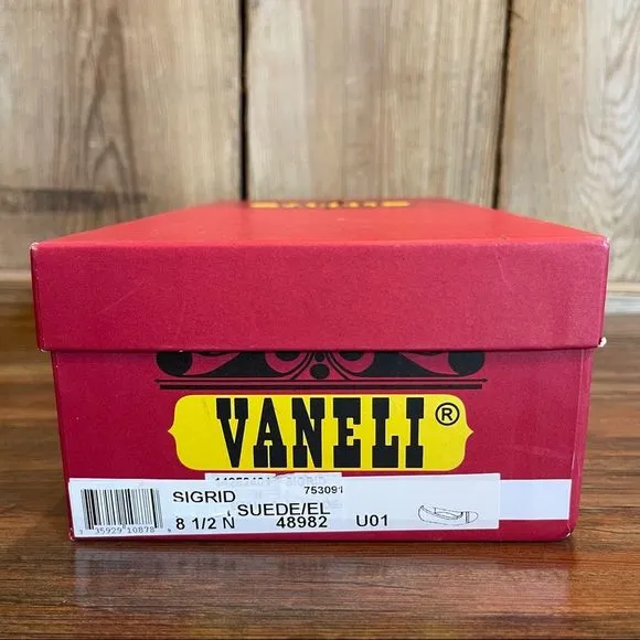 Vaneli Olive Green Slip on flats Womens Shoes Size 8.5 N preowned with box