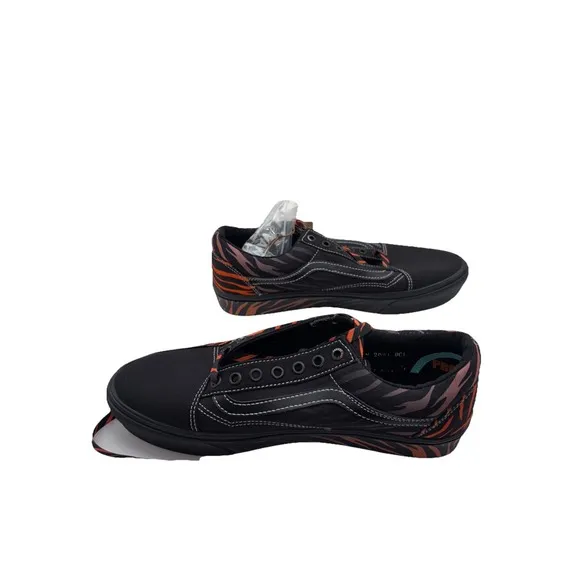 VANS ComfyCush Old Skool Low Shoes - Discovery Project Cat - Size 9.5