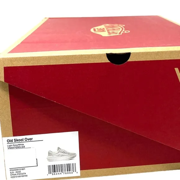 VANS Old Skool Overt CC Platform Shoes White Suede Canvas Women Low VN0A7Q5ELGX