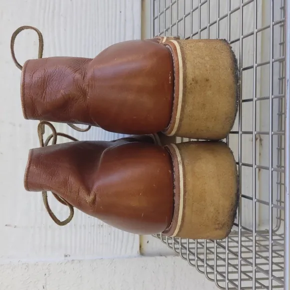 Vintage Frye Chukka boots