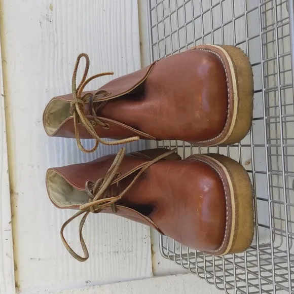 Vintage Frye Chukka boots