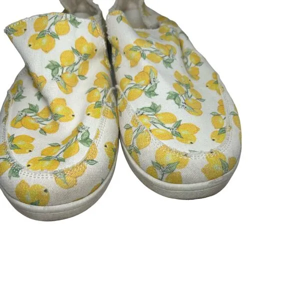 Vionic Beach Malibu Slip On Shoes Lemons Canvas Women's 8.5 Sneaker Loafer