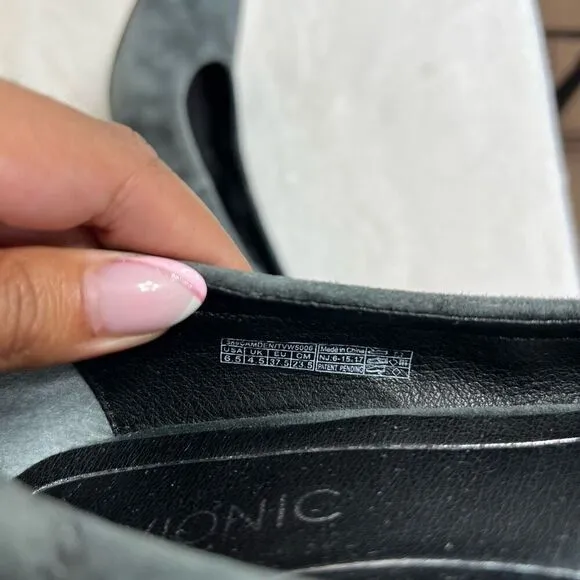 Vionic Camden Gray Nubuck Slip On Wedges Heels 6.5 Women