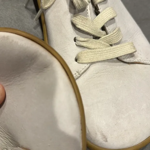 Vivobarefoot sz EU 43 beige leather comfort shoes good pre owned see photos