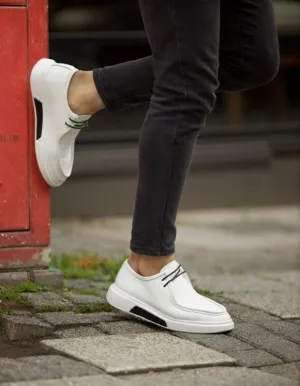 White Grain Slip-On Casual Shoes