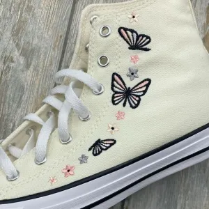 Women’s Converse Chuck Taylor All Star Butterflies Hightop Sneaker Shoes Size 8
