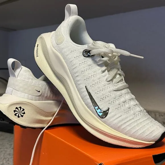 Women's Nike ReactX Infinity Run 4, Size 8, White NWT
