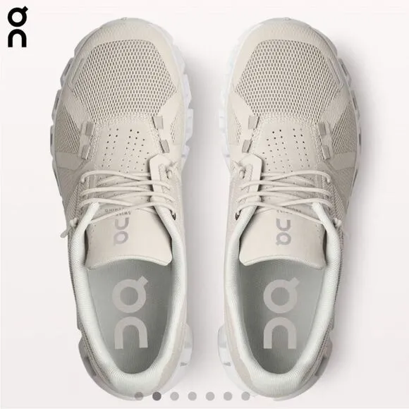 Women’s On Cloud 5 Running Shoes size 8W New in Box