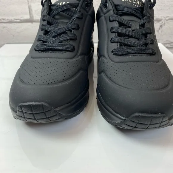 Womens Sketchers Uno Stand On Air Black Sneakers Size 9.5 EUC Black Running Shoe